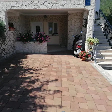 Tonka Frankovic 3* Moscenicka Draga
